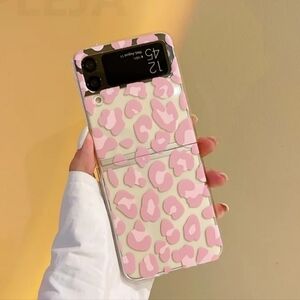 Galaxy Z Flip 3 Case Pink Leopard Clear